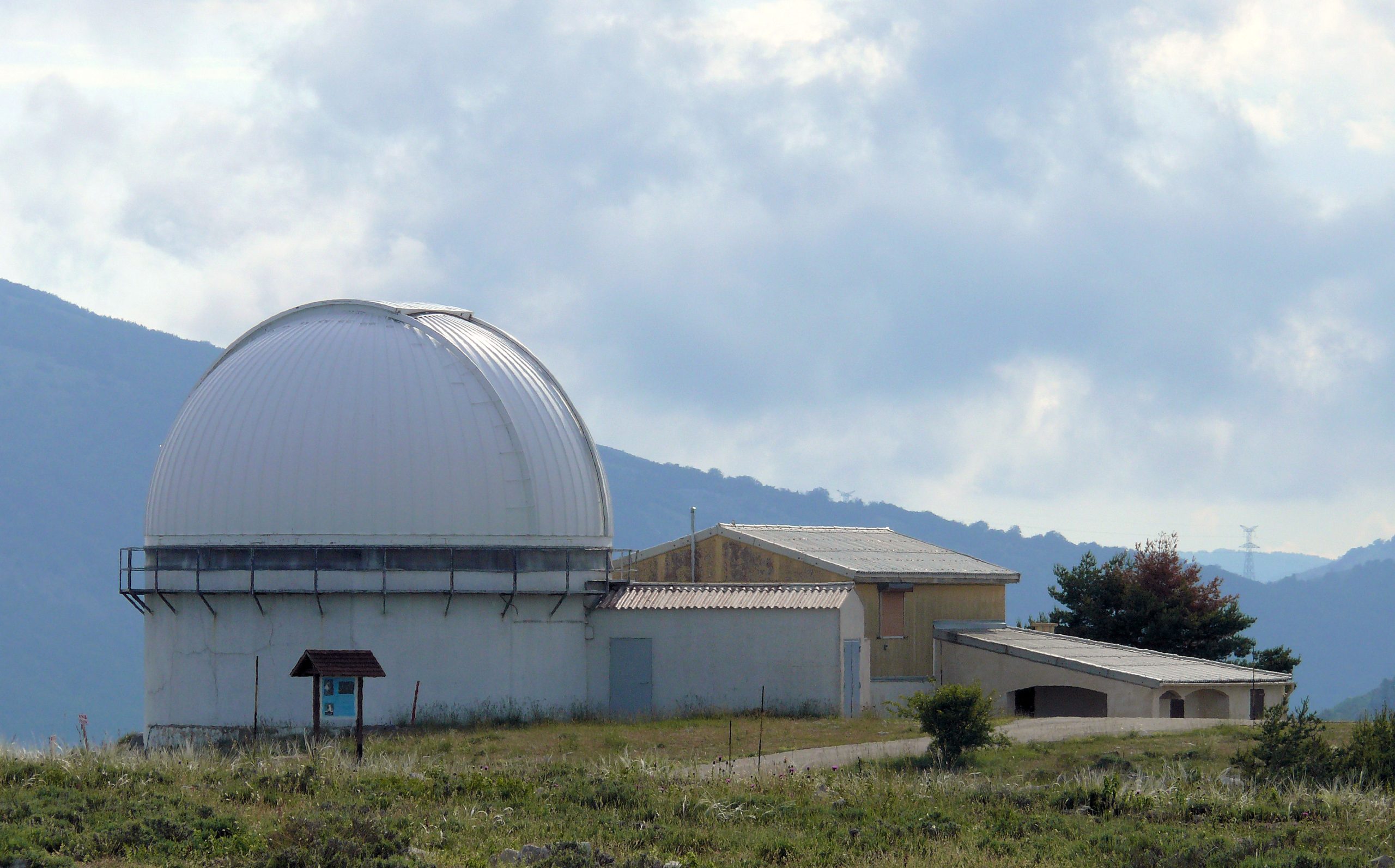Observatoire astronomique de Calern sur le Plateau de Caussols